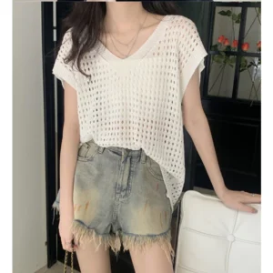 SA003 Knitted Material Women Top White freesize